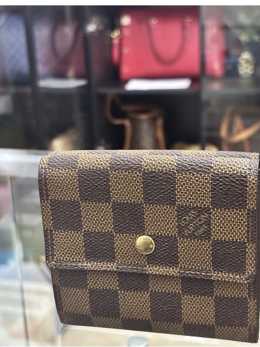 Authentic Louis Vuitton Damier Portefeuille Elise Wallet Purse. COA Included..
